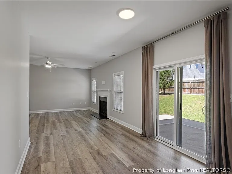 134 Huzzas Cir — Photo 9