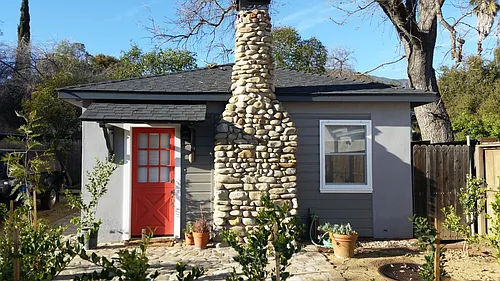 206 N Ventura St #A Photo 1