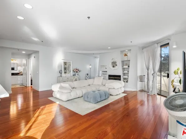 326 Westminster Ave APT 304, Los Angeles, CA 90020