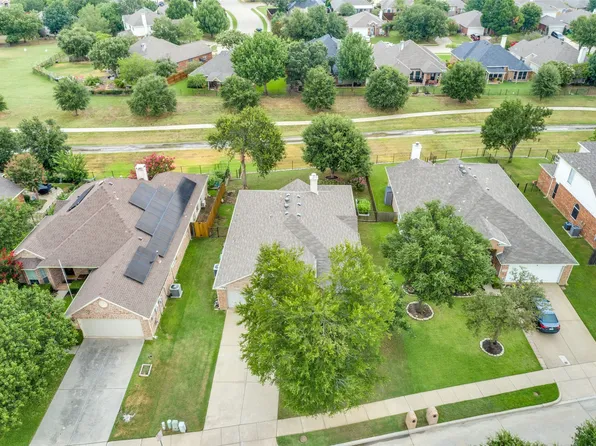 2401 Loon Lake Rd, Denton, TX 76210