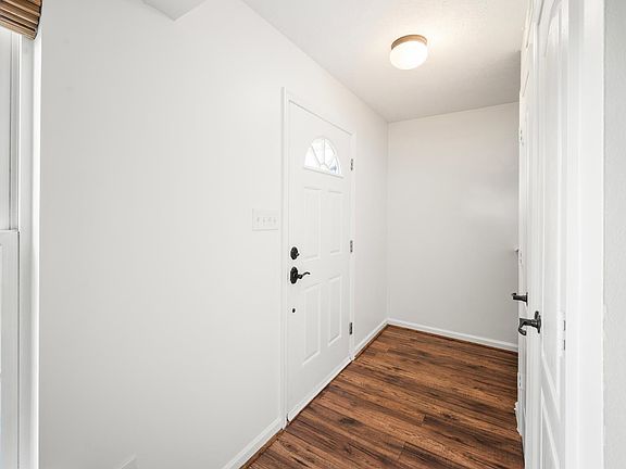 3rd image of 306 Wessex Rd