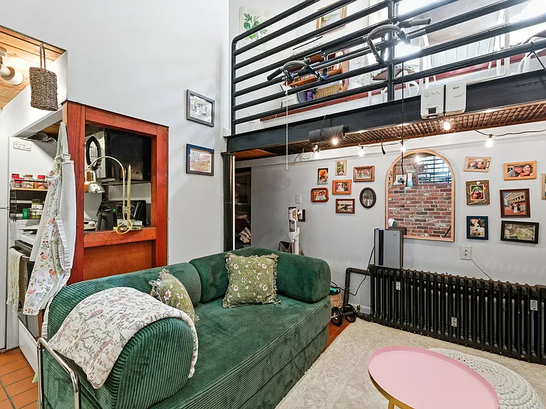 51 Brimmer St #1 — Photo 2