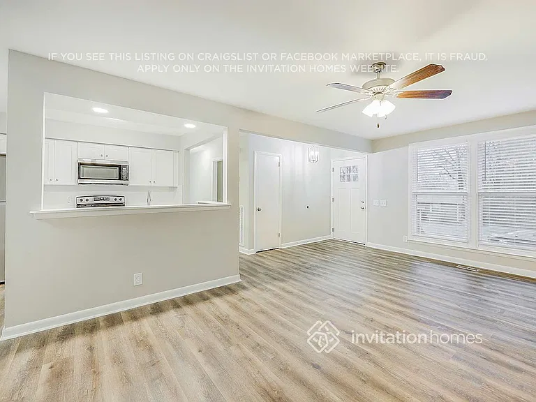 691 Frankfort Dr — Photo 6