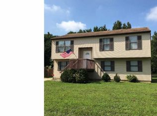 25 Fox Chase Rd, Marlton, NJ 08053