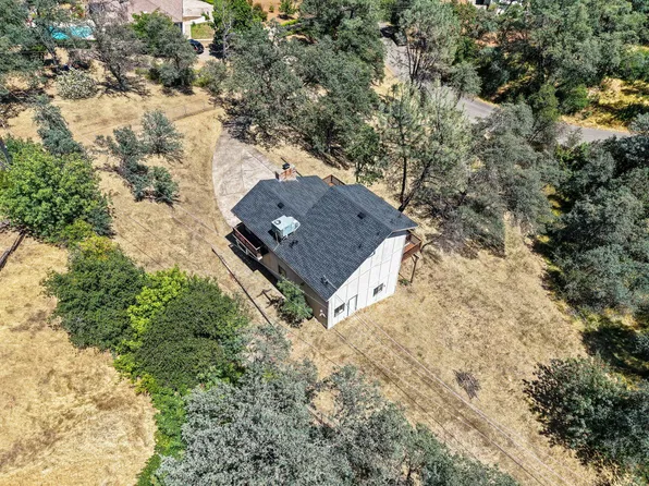 8741 Prospectors Rd, Redding, CA 96001