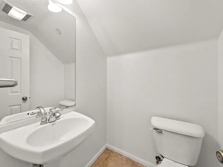 812 Mahogany St — Photo 17