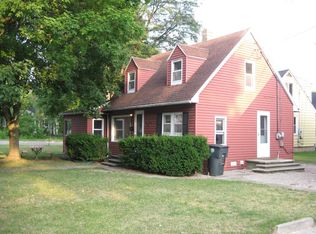 1124 Snyder Rd, East Lansing, MI 48823