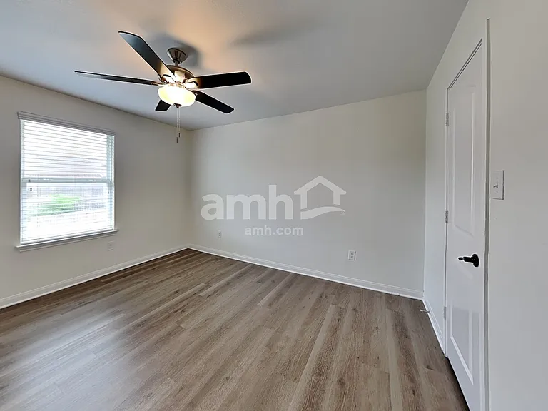 12712 Shoreline Dr — Photo 17