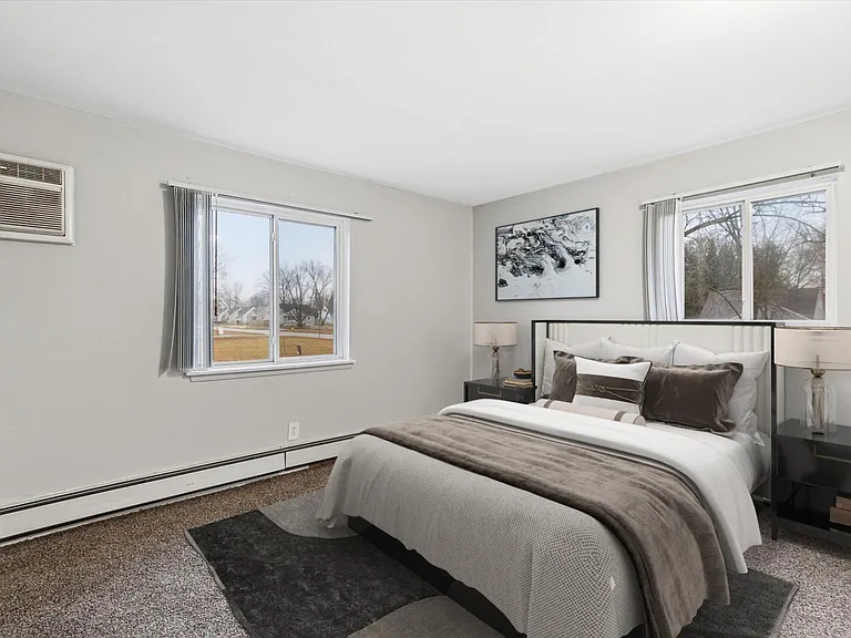 Village Grove Apartments — Photo 34