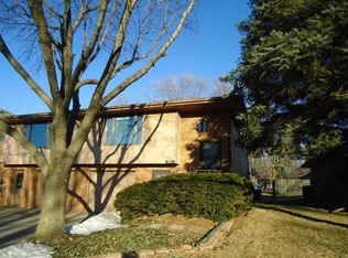 1340 Fairlane Ave, Seward, NE 68434