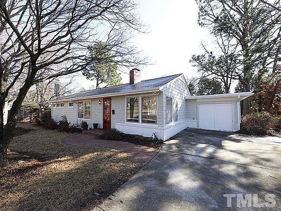 2nd image of 712 Daniels St