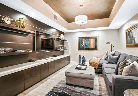 Home For Sale In 200 East