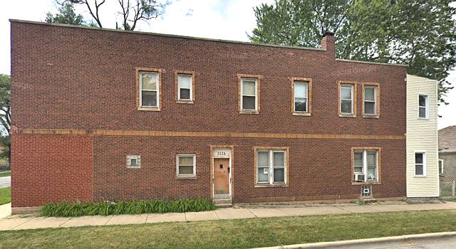 2nd image of 3324 E 134th St