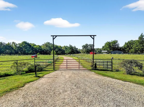 1700 Elmore Rd, Denison, TX 75021