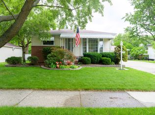 26352 Osmun Ave, Madison Heights, MI 48071