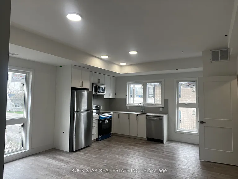 6638 McLeod Rd #320 — Photo 11