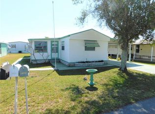 5324 Antigua Dr, Zephyrhills, FL 33541