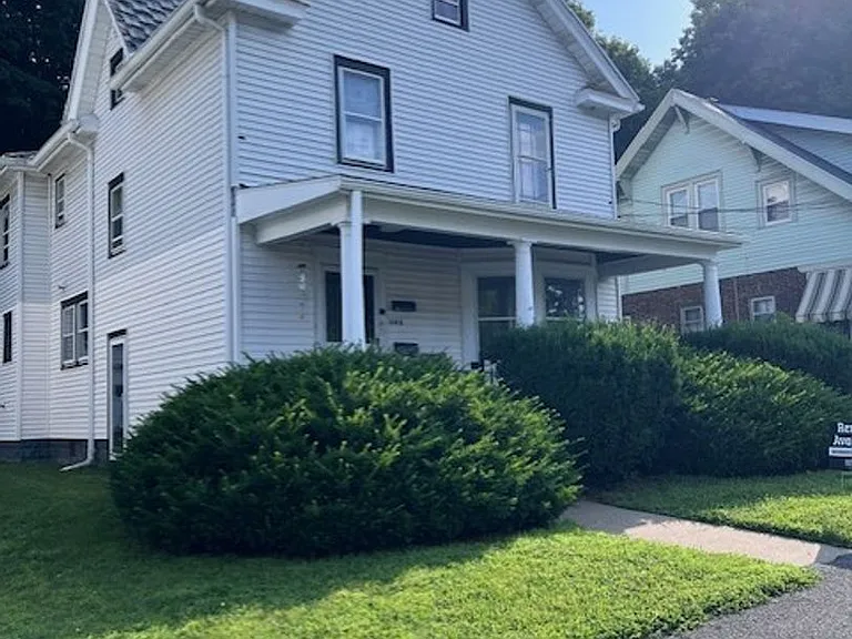 302 Hasbrouck Ave — Photo 1