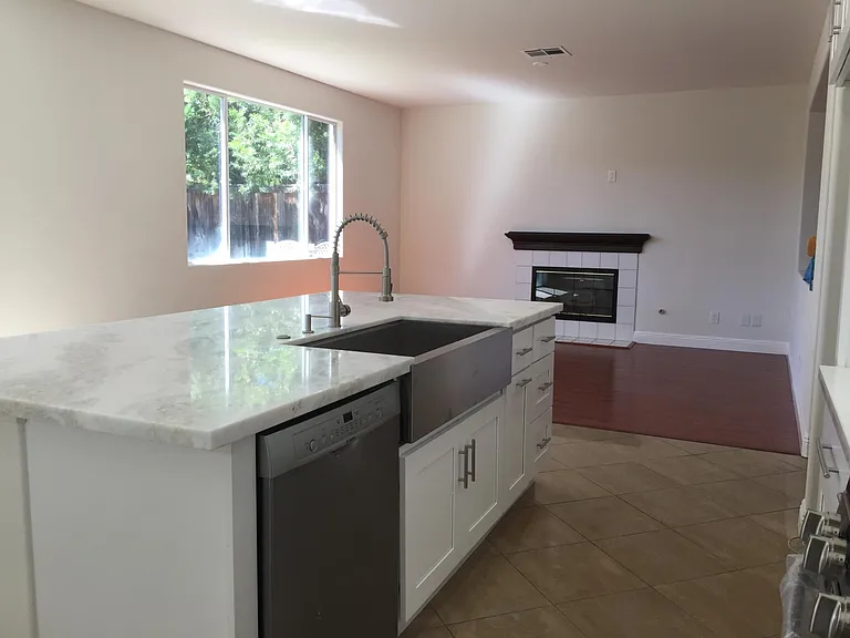7350 Legacy Pl — Photo 10