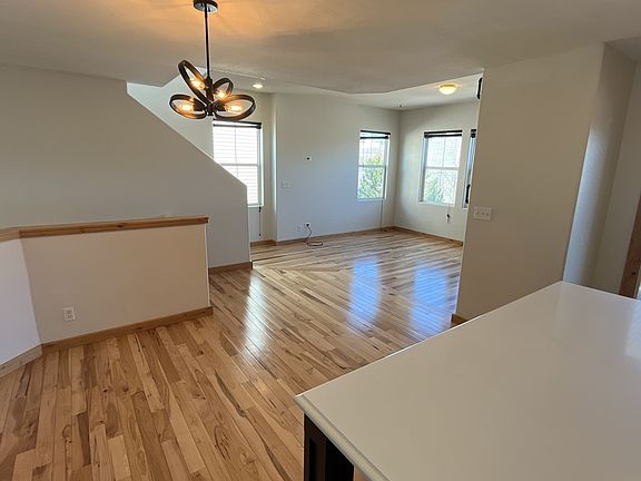 2651_stonecrop_d_04092024