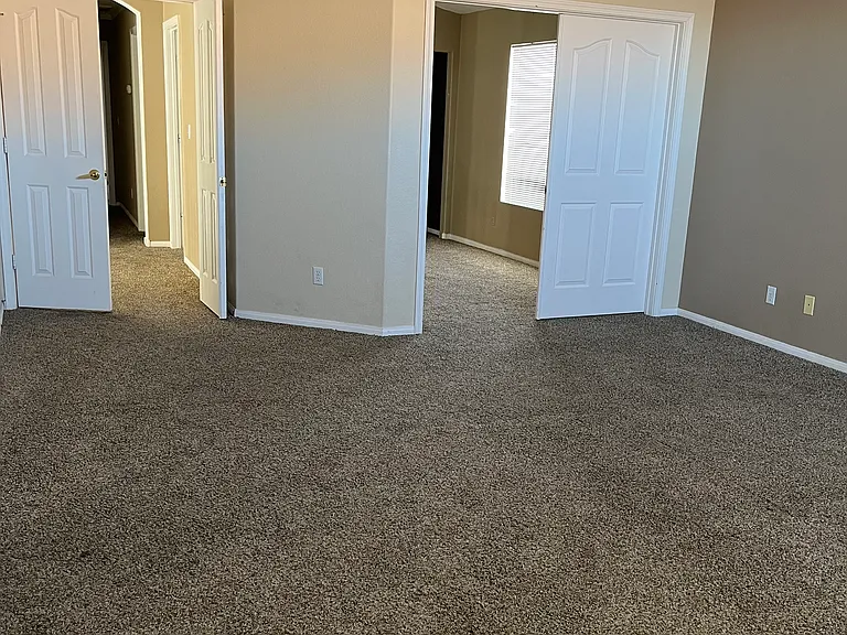 9923 Vermillion Cliffs Ave — Photo 11