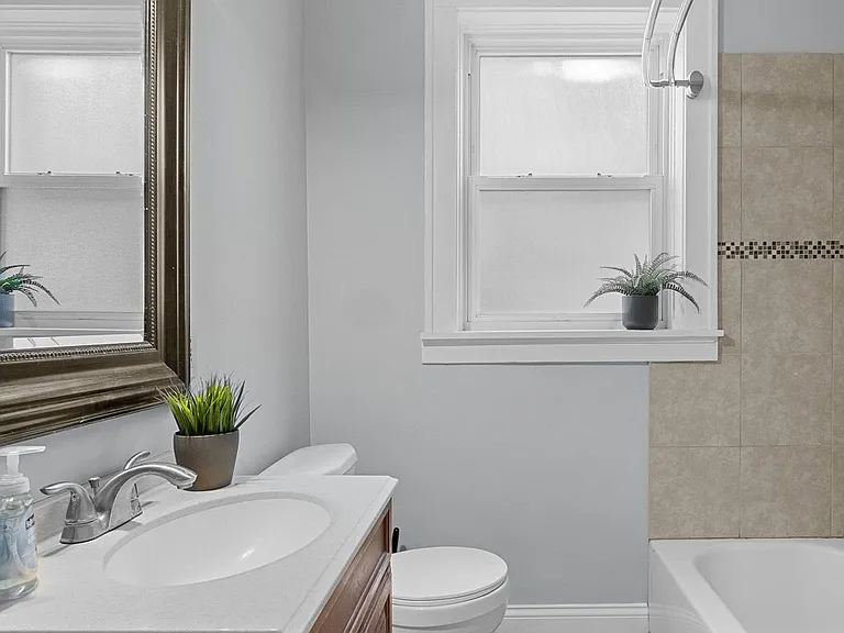 7055 Dartmouth Ave #2 — Photo 2