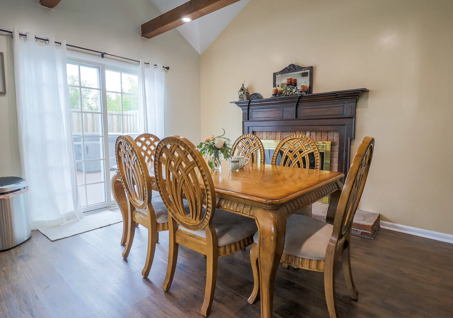 Quiet Cottage in the Country — Photo 4