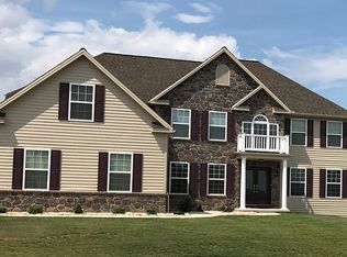 6448 Finch Ln, Harrisburg, PA 17111