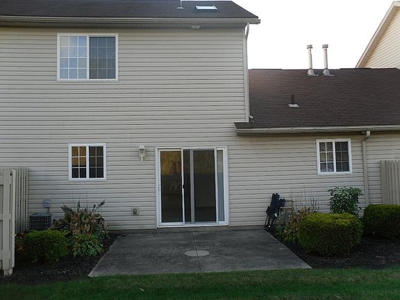 2nd image of 770 Orchard St