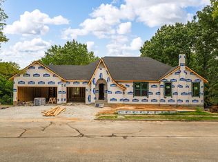 1868 S 13th St, Ozark, MO 65721