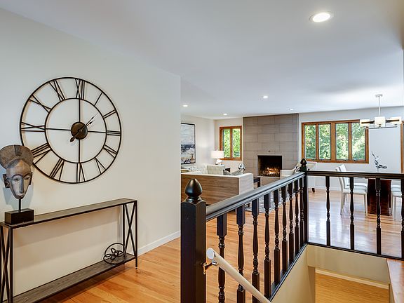 Entry way