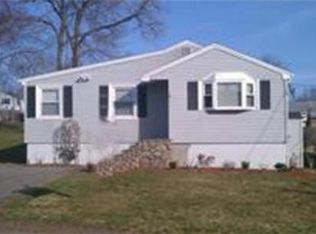 56 Glenwood St, North Andover, MA 01845