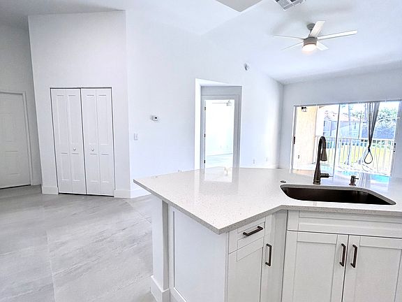5th image of 8275 Ibis Club Way #705