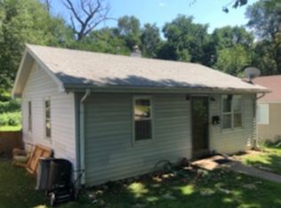 5935 N 35th St, Omaha, NE 68111