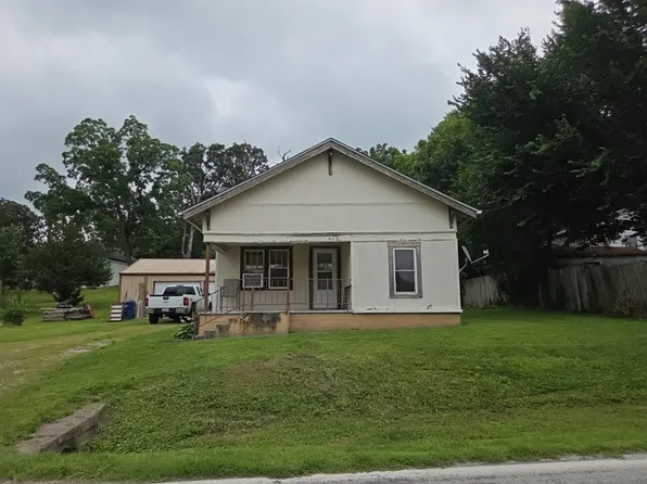 659 N Main St, Granby, MO 64844