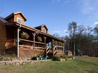 1477 Lower Cane Creek Rd, Stanton, KY 40380
