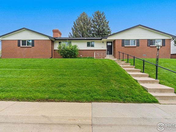 3rd image of 2340 S Holly Pl