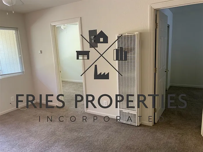 2 bed, 1.0 bath, 565 sqft, $2,095 — Photo 4
