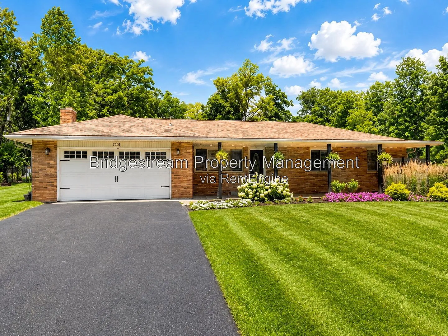 3 bed, 2.0 bath, 1512 sqft, $1,895 — Photo 1