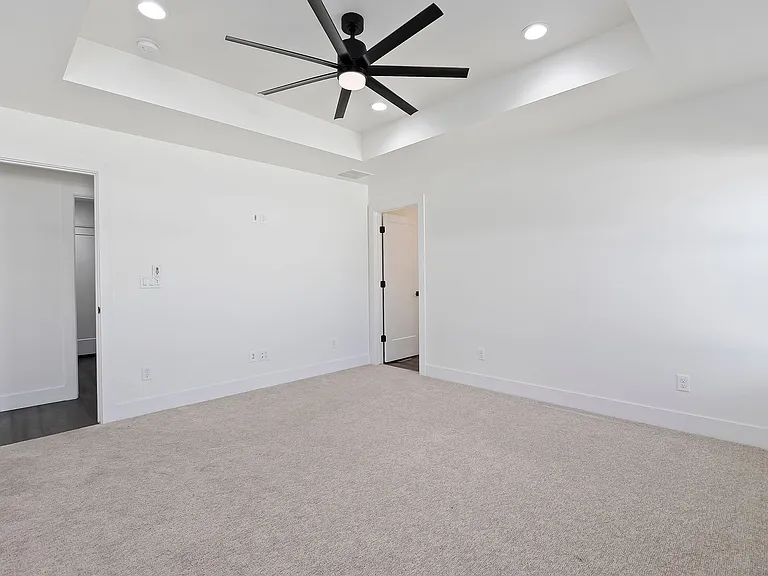 719 Cheri Ct — Photo 19