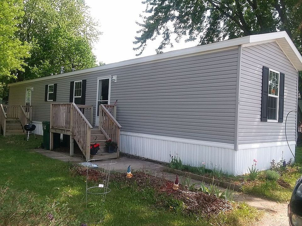 1st image of 120 Manor Hill Dr