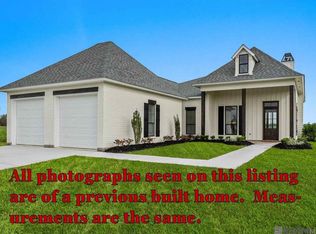 5160 Black River Rd, Darrow, LA 70725