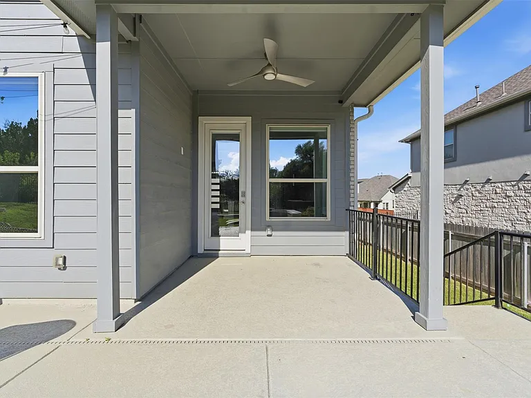 2439 Soprano Way — Photo 32