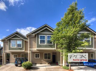 8623 NE Tennyson Ln, Hillsboro, OR 97006