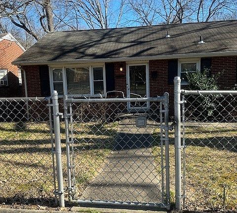 3rd image of 5608 Campbell Ave