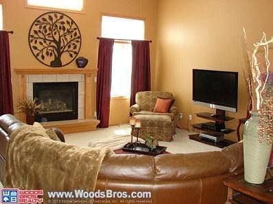 3rd image of 4015 W Faidley Ave