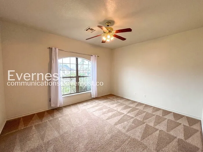 3705 Barbed Wire Dr — Photo 11