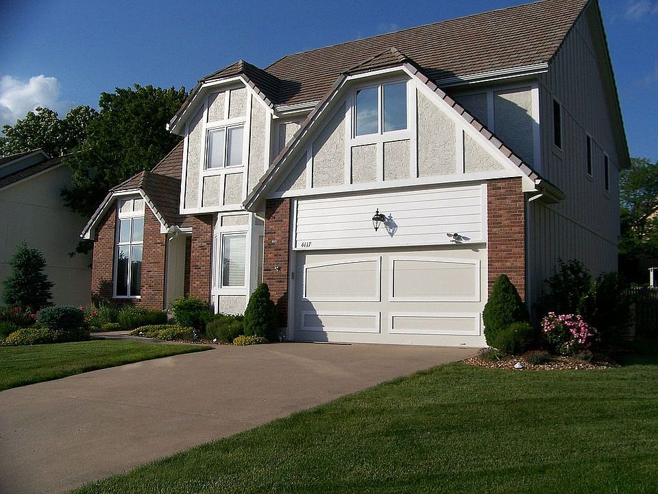 1st image of 4117 NE Courtney Dr