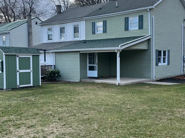 208 Montour St, Danville, PA 17821