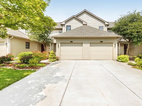 3320 Breckland Ct, Ann Arbor, MI 48108